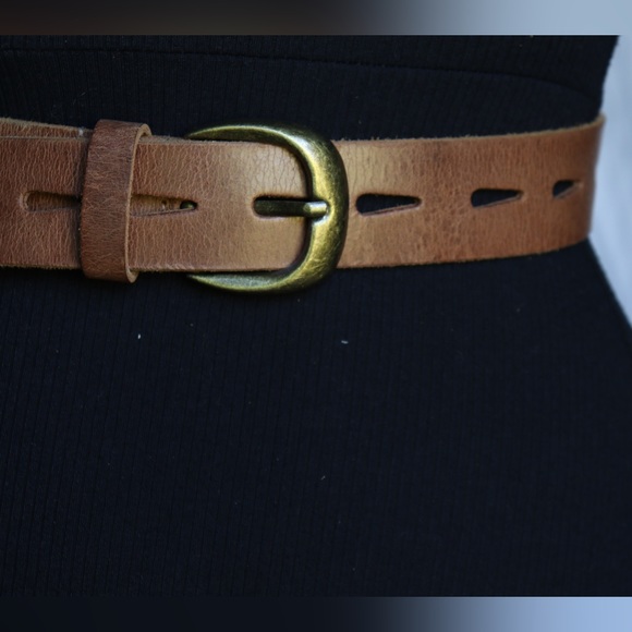 Vintage Leather Belt - Picture 2 of 4
